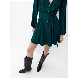 Kleid mit hohem Viskoseanteil