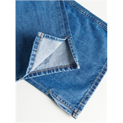 Jeans mit weitem Bein und geschlitzten Säumen