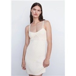 Vestido punto detalle calado