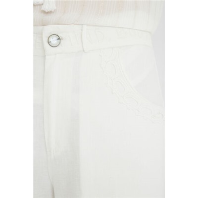 Pantalón culotte cropped bordados