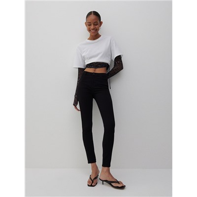 Hose im Slim-Fit