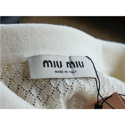 Женская футболка polo с ромбовидным узором  Mi*uMi*u