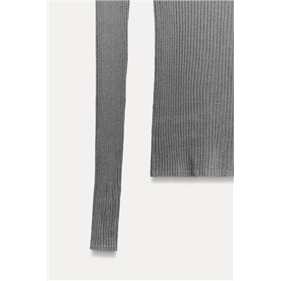 T-SHIRT WITH RIBBED DETAIL