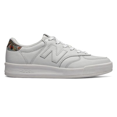 Women's 300 Leather WOMEN'S LIFESTYLE SHOES
