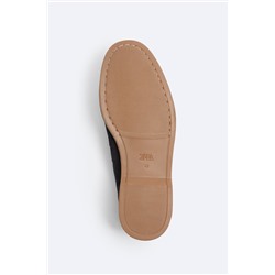 LEATHER LOAFERS WITH TASSEL