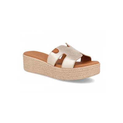 221 - BDA
                SANDALIAS DE PLATAFORMA