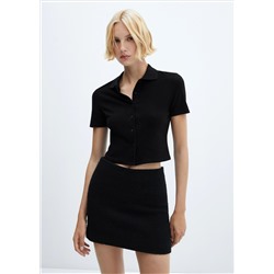 Camiseta crop abotonada