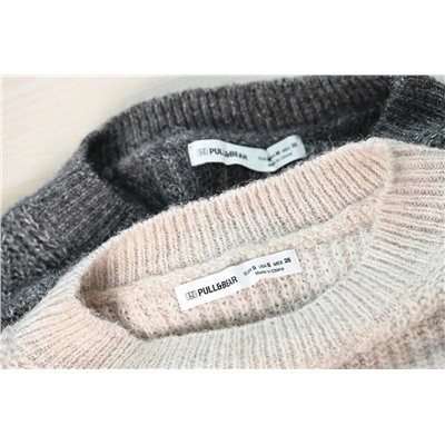 Женский трикотажный свитер