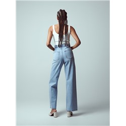Jeans mit weitem Bein und Cut-outs an der Hüfte