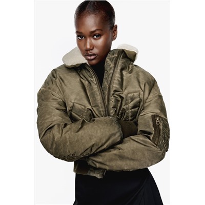 BOMBER NYLON EFECTO DESGASTADO