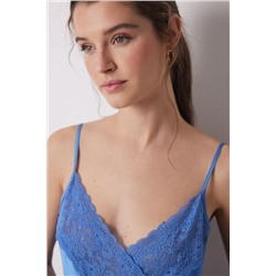 Camisón corto satén y encaje azul