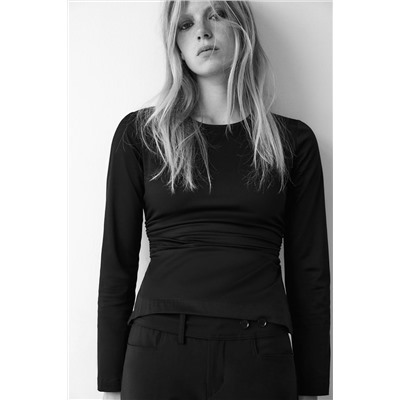 GATHERED ELASTIC TOP