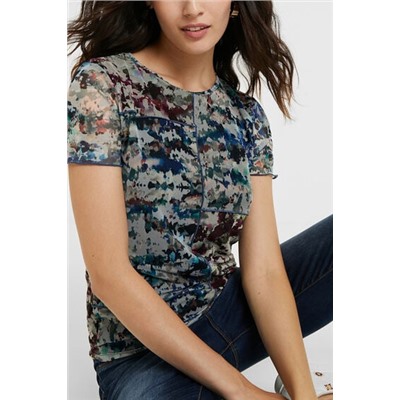 Camiseta slim tul