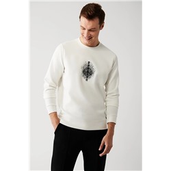 Avva Erkek Beyaz Interlok Kumaş Bisiklet Yaka Baskılı Standart Fit Normal Kesim Sweatshirt A32y1372 A32Y1372