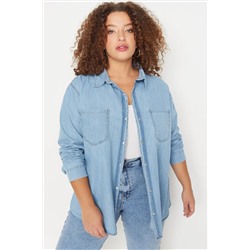 Trendyol Curve Açık Mavi Denim Gömlek TBBAW23AX00018