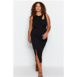 Siyah Vücuda Oturan Cut-Out Detaylı Yırtmaçlı Örme Elbise TBBSS23AH00192