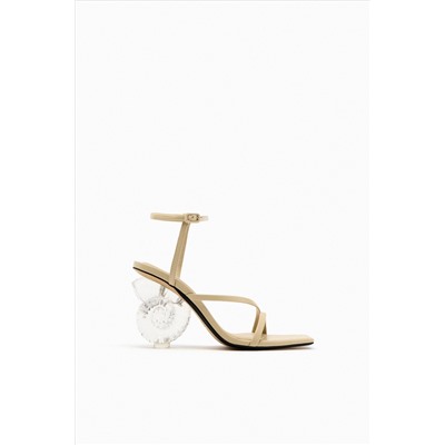 LEATHER SANDALS WITH SEASHELL HEEL