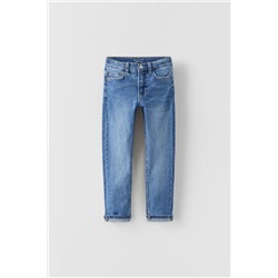 AUTHENTIC SKINNY JEANS