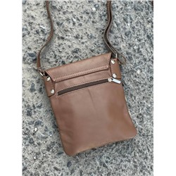 Pelle 905 (220)
