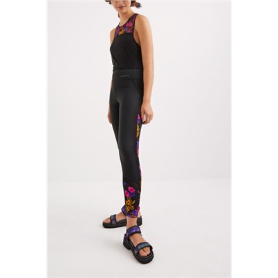 Leggings flores y transparencias