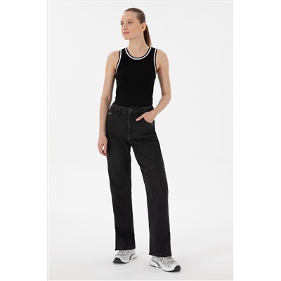 Kadın Siyah Straight Fit Jean Pantolon