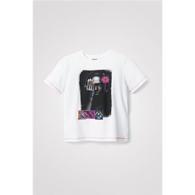 Camiseta arty pespuntes