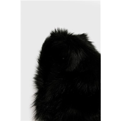 Cuello Negro