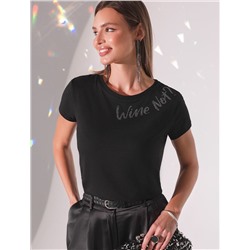 Нарядная футболка с блестящим принтом