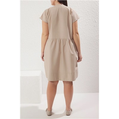 Camel Düğmeli Poplin Dokuma Büyük Beden Elbise TBBSS25AH00161