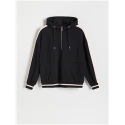 Gestrickter Hoodie