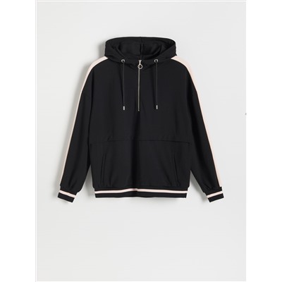 Gestrickter Hoodie