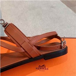 Лёгкие комфортные сандалии  HERME*S