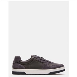 Nills Grey