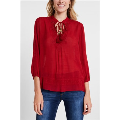 Blusa manga 3/4 cuello pico