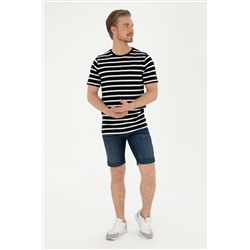 Erkek Regular Fit Bisiklet Yaka Siyah Tişört