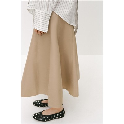 LEATHER BALLERINAS WITH STUDS