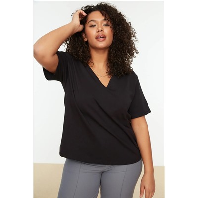 Siyah V Yaka Basic %100 Pamuk Örme T-Shirt TBBSS22BF0028