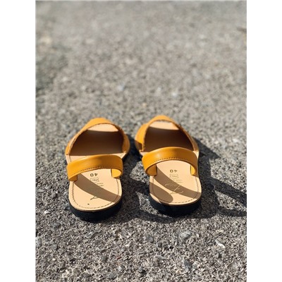 AB. ZAPATOS · 320 OCRA