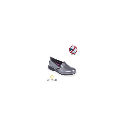 Akesso VersaLite Slip On Nursing Shoe