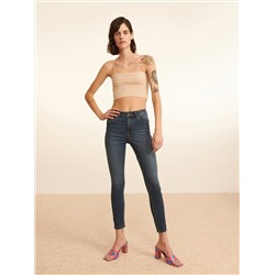Slim-Jeans mit hoher Leibhöhe