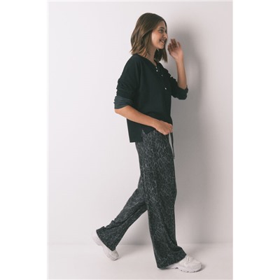Pantalón largo animal print gris