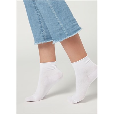 Kurze Baumwollsocken ohne Rand