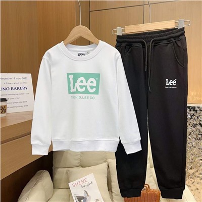 Детский костюм Le*e