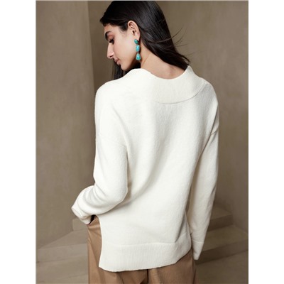V-NECK SWEATER