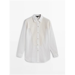 CAMISA SEMITRANSPARENTE DETALLE PECHERA