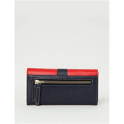 MEDALLION LARGE FLAP WALLET