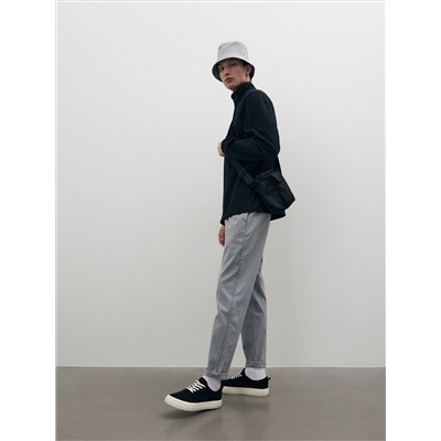 Jogger aus Strukturstoff