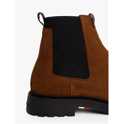 Lightweight Suede Chelsea Boot