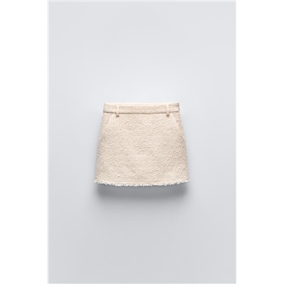 TEXTURED SKIRT