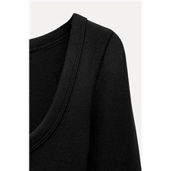 RIBBED LONG SLEEVE T-SHIRT